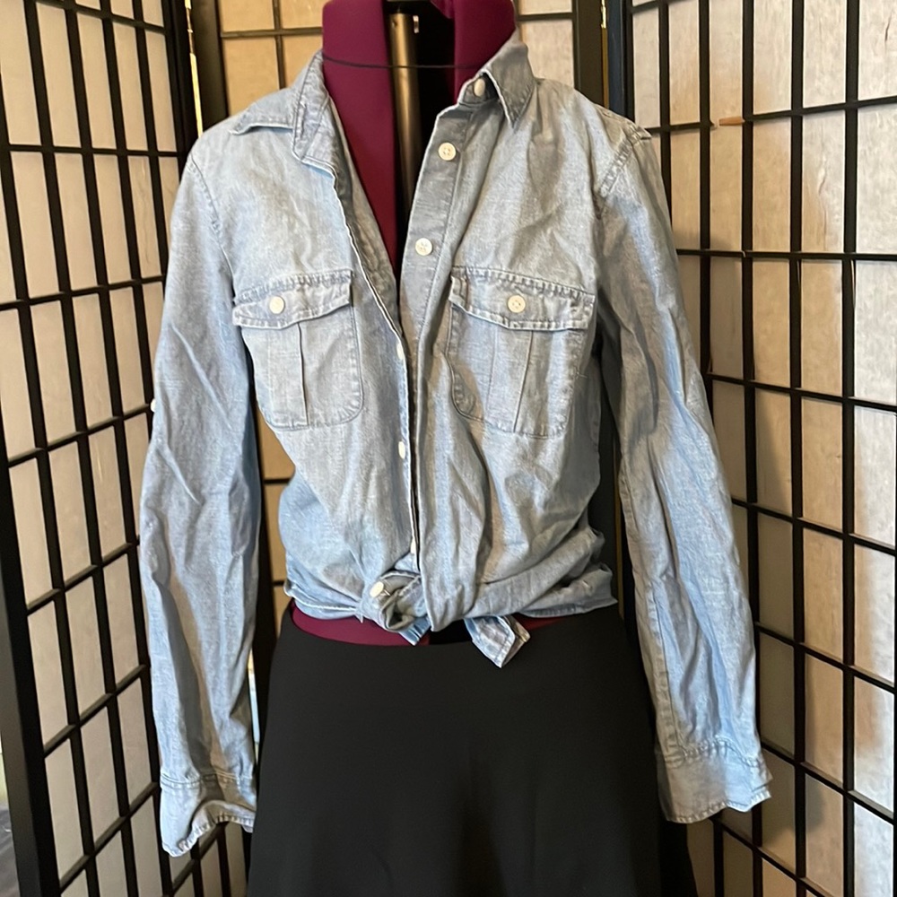 Perfect fit button down collared blue shirt